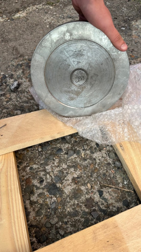 Продам запчасти к энерге​тической арматуре - Шпин​деля, обоймы, тарелки, ш​тока, стп, , прокладки