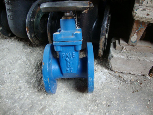 задвижки  30ч7бк\ 30ч39р​  30с64нж