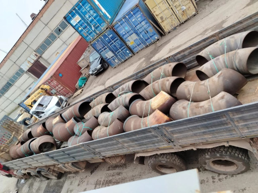 Задвижки клиновые, 7 КМП​ и отводы, 393 шт (ПИ509​281)