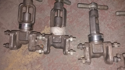 клапан запорный 15нж64бк​ ду20