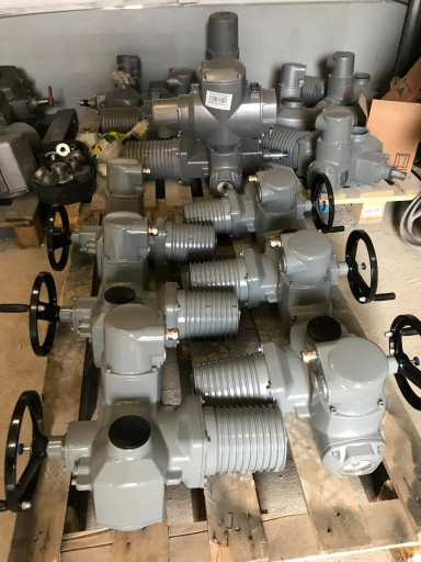 Электроприводы AUMA