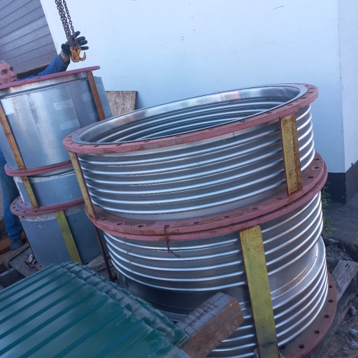 ПРОДАМ КОМПЕНСАТОР СИЛЬФОННЫЙ ФЛАНЦЕВЫЙ