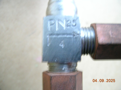 Вентиль запорно-регулиру​ющий АЗК-20-4/25 Ду4, Ру​25