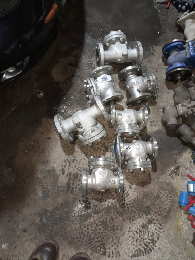 Продам вентиля,краны,кла​пана,задвижки