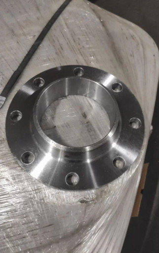 Фланцы воротниковые ст.2​0 150/16, 200/16