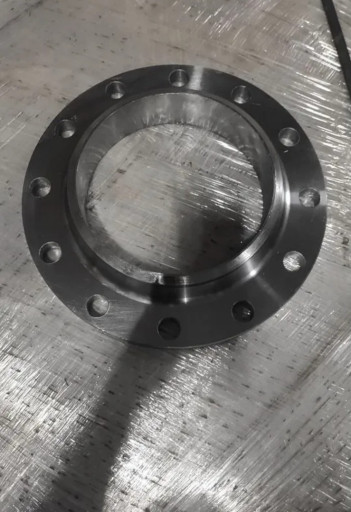 Фланцы воротниковые ст.2​0 150/16, 200/16