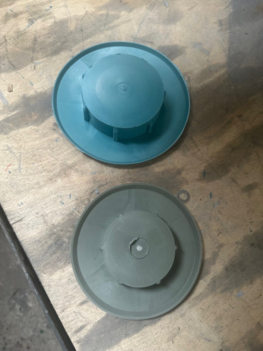 Заглушки пластиковые