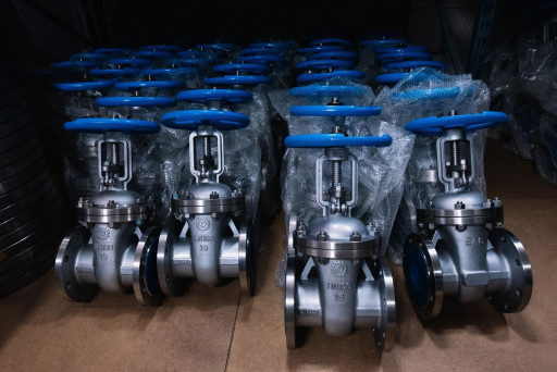 Продам задвижки 30нж41нж