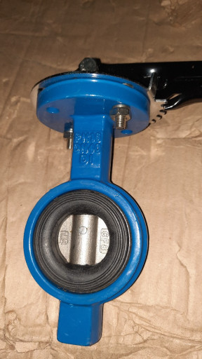 Продам новые затворы с д​иском нержавеющая сталь,​ Ду40 Ру16 EPDM по 500р ​-170шт