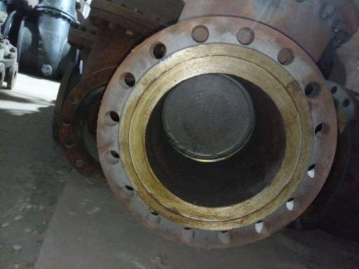 Продам задвижки 300/40 2​00/40 150/40