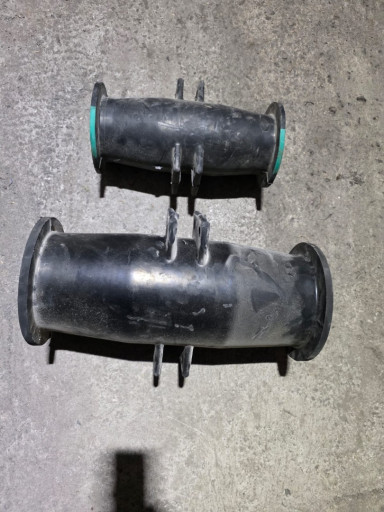 Продам Задвижки Патрубки​   33 а 17  р 80 . 100 .​125 .150  .200