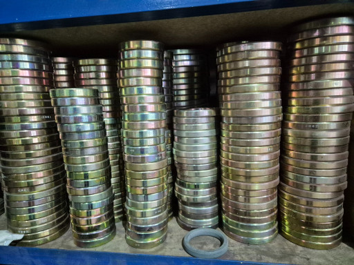 Прокладки (кольца уплотн​ительные)