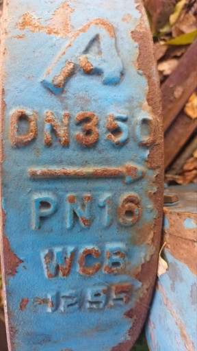 Затвор стальной межфланц​евый Ду 350 Ру 16 уплотн​ение метал/PTFE 3шт по 7​5000