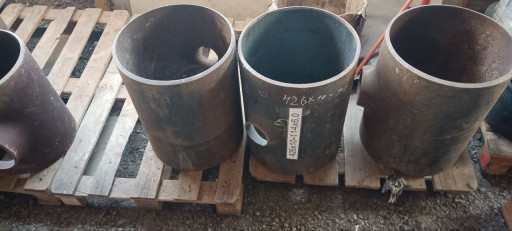 Продам тройники по 40руб​ за кг.