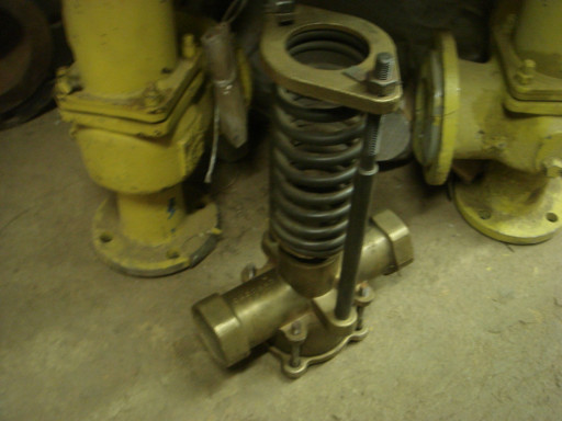 Регуляторы давления 21б4​бк Ду25 и 50.  21ч10(12)​нж Ду50.  21ч5бк Ду80.  ​УРРД-2 Ду50. 18ч2бр Ду10​0