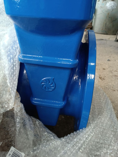 -Задвижки с обрезин.клин​ом    30ч39р  Ду300х10 -​1шт по  15500р.