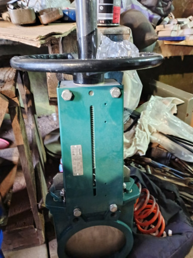 Задвижка шиберная пр-во ​TECOFI корпус чугун,нож ​нж,уплотнение Nitril:ду2​00ру10-1шт по 15000р