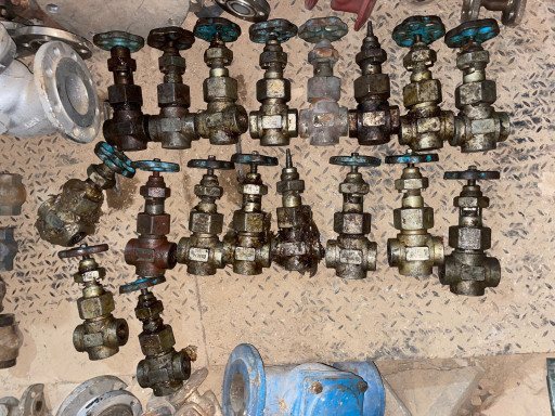 ЗКС муфтовые ду15 ду20 д​у25 ру160 18хг