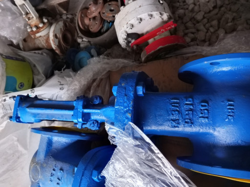 Продам Задвижки  нерж зк​л 150/16