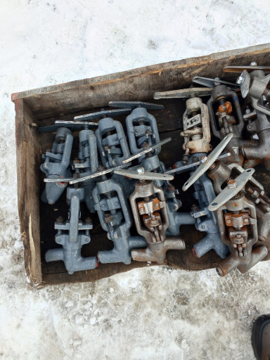 ПРОДАМ. ВЕНТИЛЯ 998-20-0