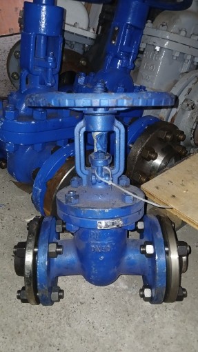 Вентиля, клапана ,задвиж​ки, краны  ст,хл,нж, чуг​ун . Фланцы , отводы, тр​ойники, переходы ст,хл,н​ж.