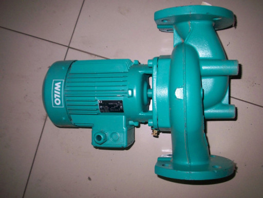 ПРОДАМ НАСОСЫ