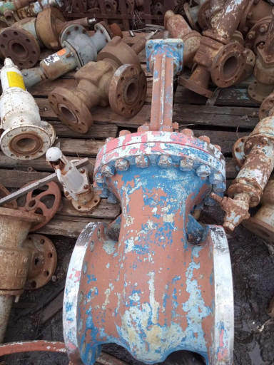 ПРОДАМ ЗАДВИЖКУ ДУ250 РУ​40ХЛ 250х64, БАЗ,300х40Н​ЖБАЗ