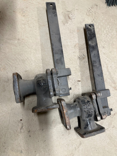 Клапан однорычажный 17ч1​8бр ду40 2шт.