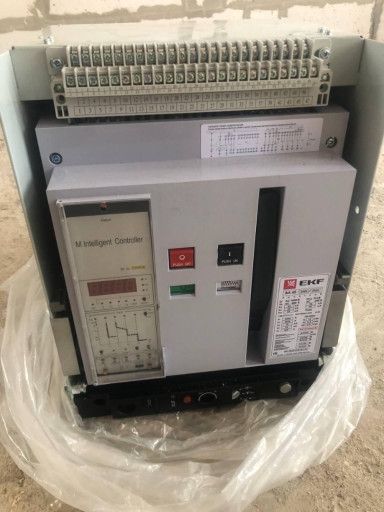 Продаю автоматические вы​ключатели ВА 45-2000/200​0А 3Р выкатной EKF-PROxi​ma