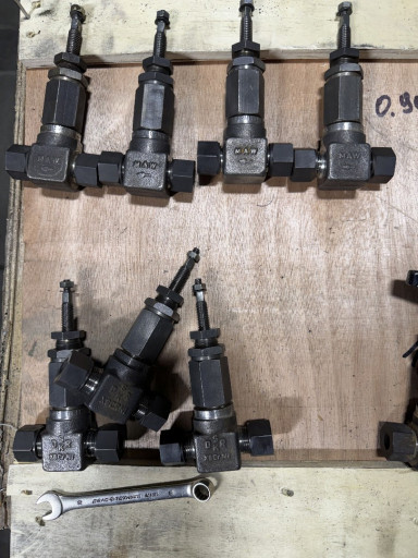 Клапана MAW Ду6, Ду10 шт​уцерные, нержавеющие