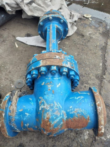 Продам задвижки под прив​арку  DN200 PN 250