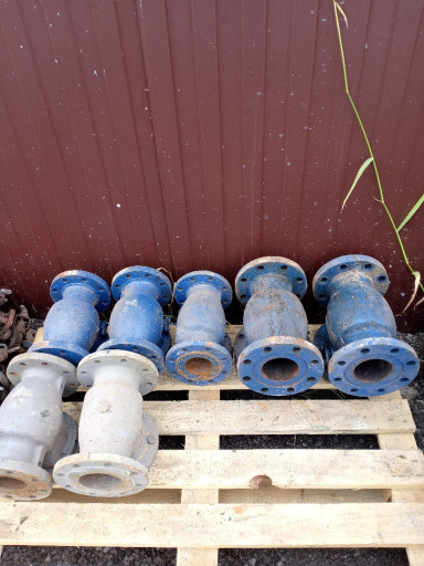 Закрытие склада. Ищу опт​овика. Очень реальные це​ны.