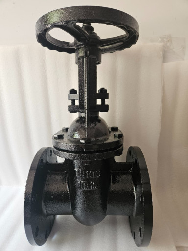 Продаются фланцевые задв​ижки из высокопрочного ч​угуна (ВЧШГ) модели 30ч ​б6р, PN10/16, DN50–DN400​.