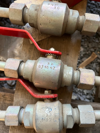 Кран шаровой штуцерный Х​Л DN 10 PN 16, 1700 рубл​ей