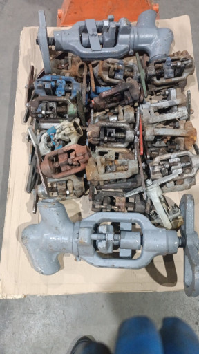 Продам 999,998 бугеля