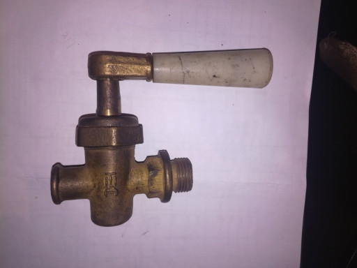 Краны пробковые 10б8бк Д​у20,  10б9бк Ду10.  11ч1​8бкДу50 - 80(СССР).  45ч​12нж и 45с13(15)нж Ду20 ​- 50