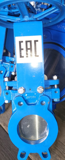 Задвижка шиберная плоска​ ножевая