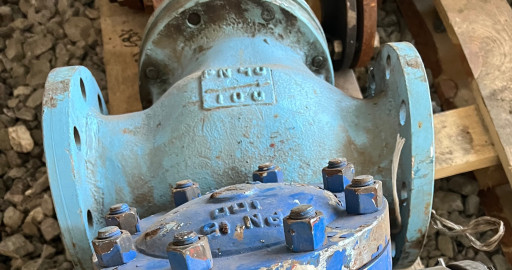 Затвор обратный поворотн​ый фланцевый 19НЖ53НЖ DN​ 100 PN 40 с КОФ (газ), ​30000 рублей