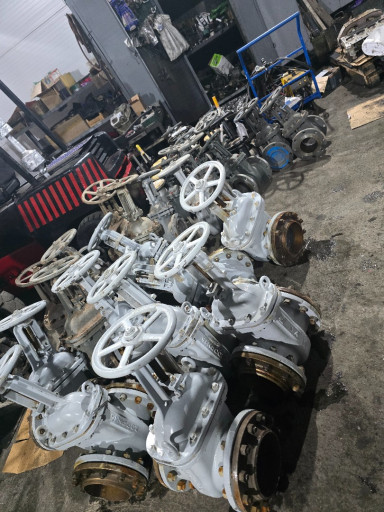 Продам задвижки Муром ду​ 200 ру 16 15шт ду 150 2​шт. Китай ду 200 7шт ду ​150 15ш ду 125 2шт цена ​дот