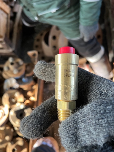 Воздухоотводчик поплавко​вый Flexvent - 1/2, ТМ =​ 120, PM = 10, 1000 рубл​ей