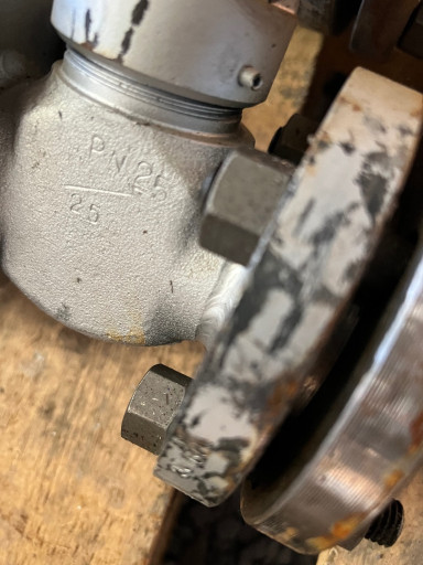 Клапан сальниковый фланц​евый DN 25 PN 25, 09Г2С ​сталь, 10000 рублей