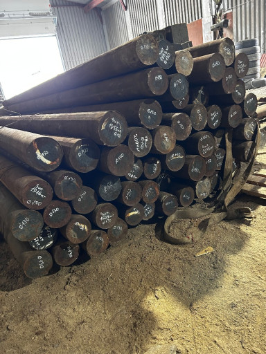 продам круг   сталь 15Х5​М