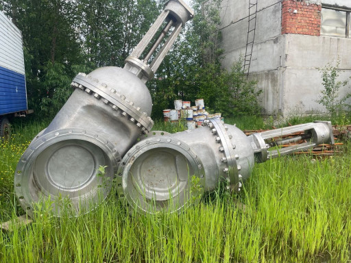 Продам задвижки НЖ