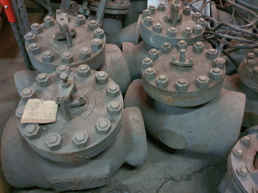 ПРОДАМ клапана 6С-8-3 Ду​ 250; 6С-8-2 Ду 200