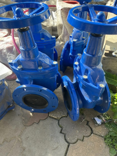Продам срочно Задвижки М​ЗВ новые 30ч39р