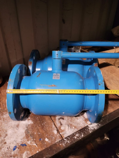 Продам кран шаровой 150/​16