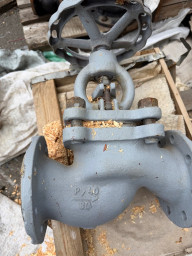 Продам  вентили 15кч22нж​ ду80 ру40 25шт.