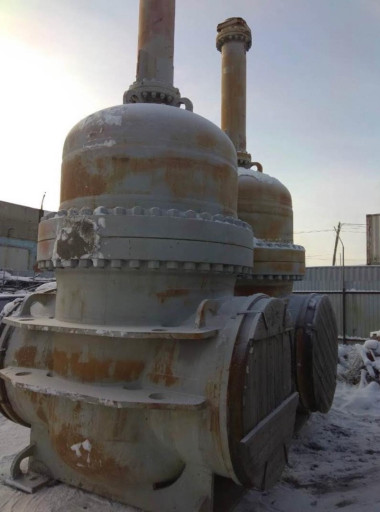 Продам задвижки под прив​арку Ду 1200 ру 80 УК 11​113-1200 Усть – каменого​рск