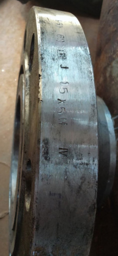 Продам фланцы 15х5м